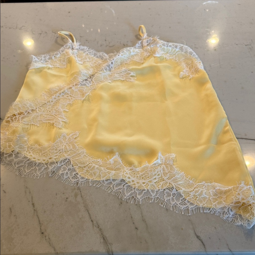 Chic Yellow Lace Asymmetrical Camisole